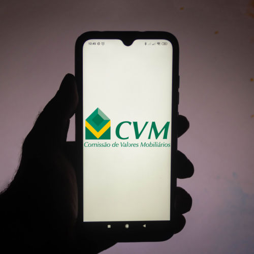 CVM multa empresas e administrador pela oferta irregular de tokens virtuais