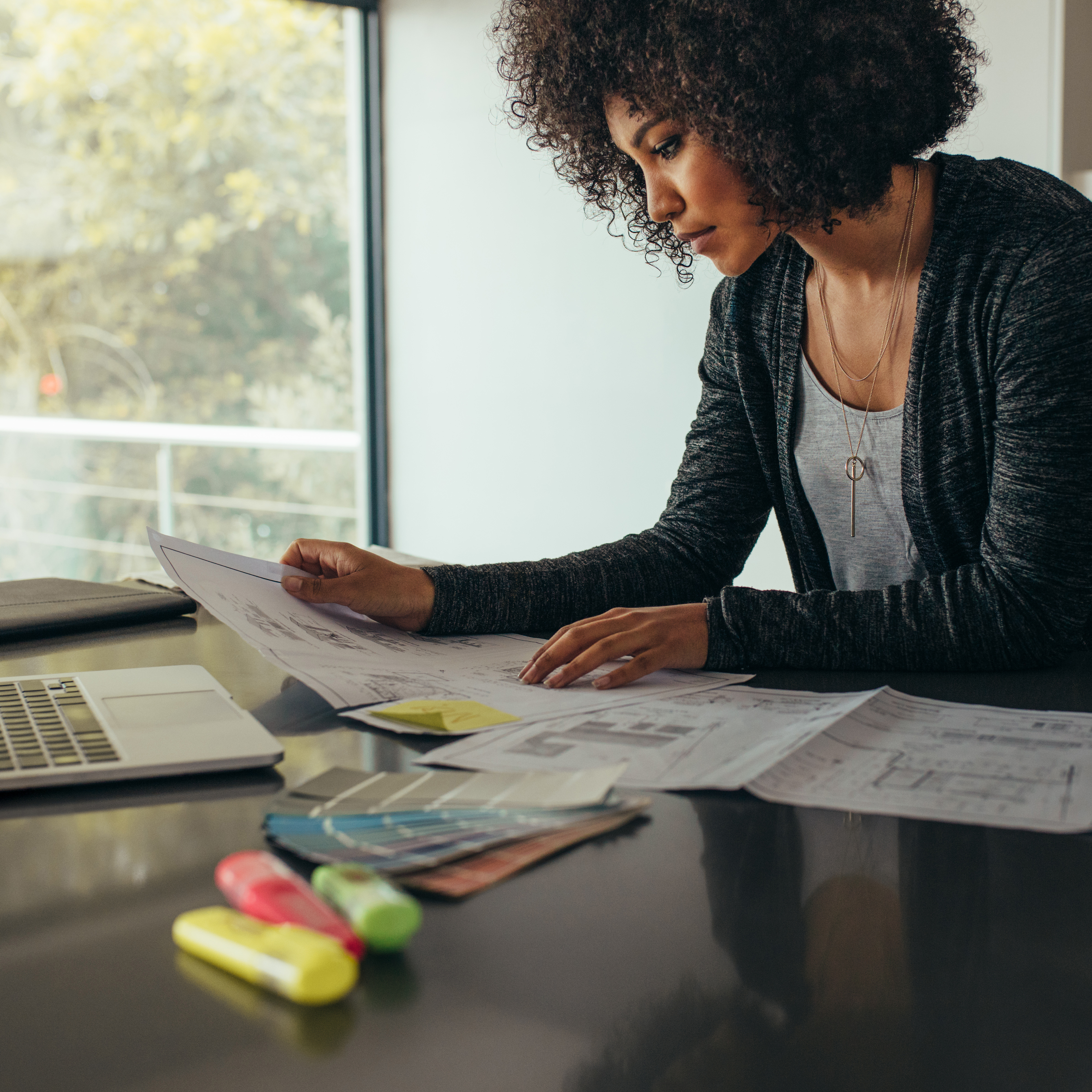 International teleworkers: the challenges of distance working from another country