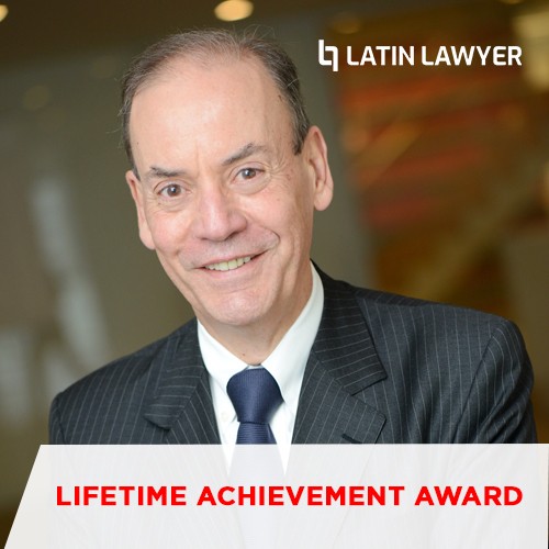 Reconhecido com o Lifetime Achievement Award, Paulo Cezar Aragão compartilha momentos marcantes de sua carreira com o Latin Lawyer
