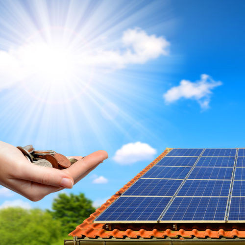 Informativo de Energia: "Publicado Decreto que inclui painéis solares em programa de isenção fiscal para semicondutores" e mais notícias e destaques de março de 2023